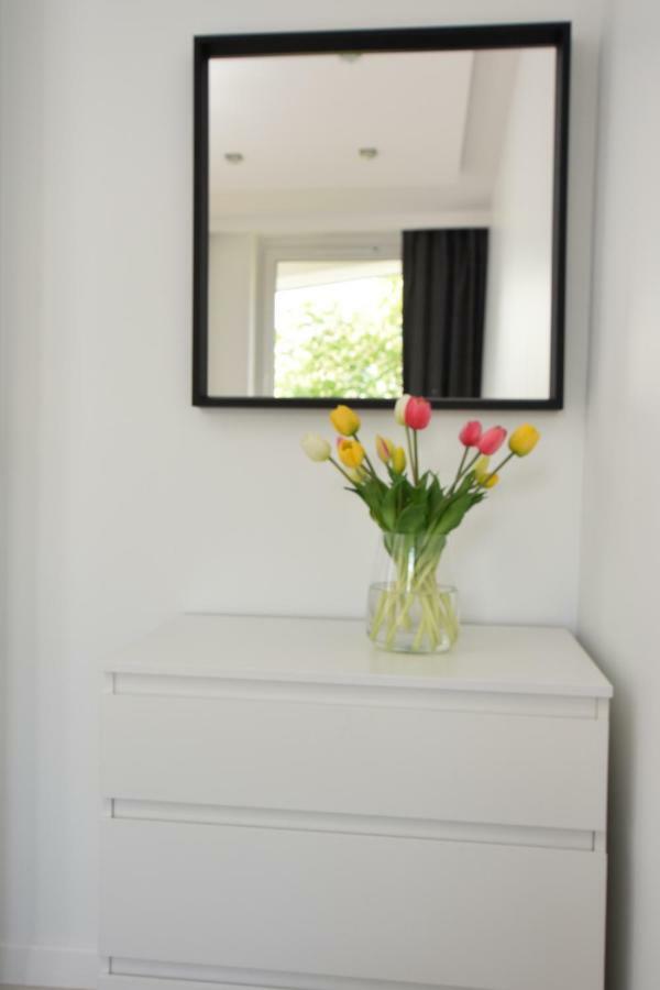 Apartament Rosso Apartment Torun Luaran gambar
