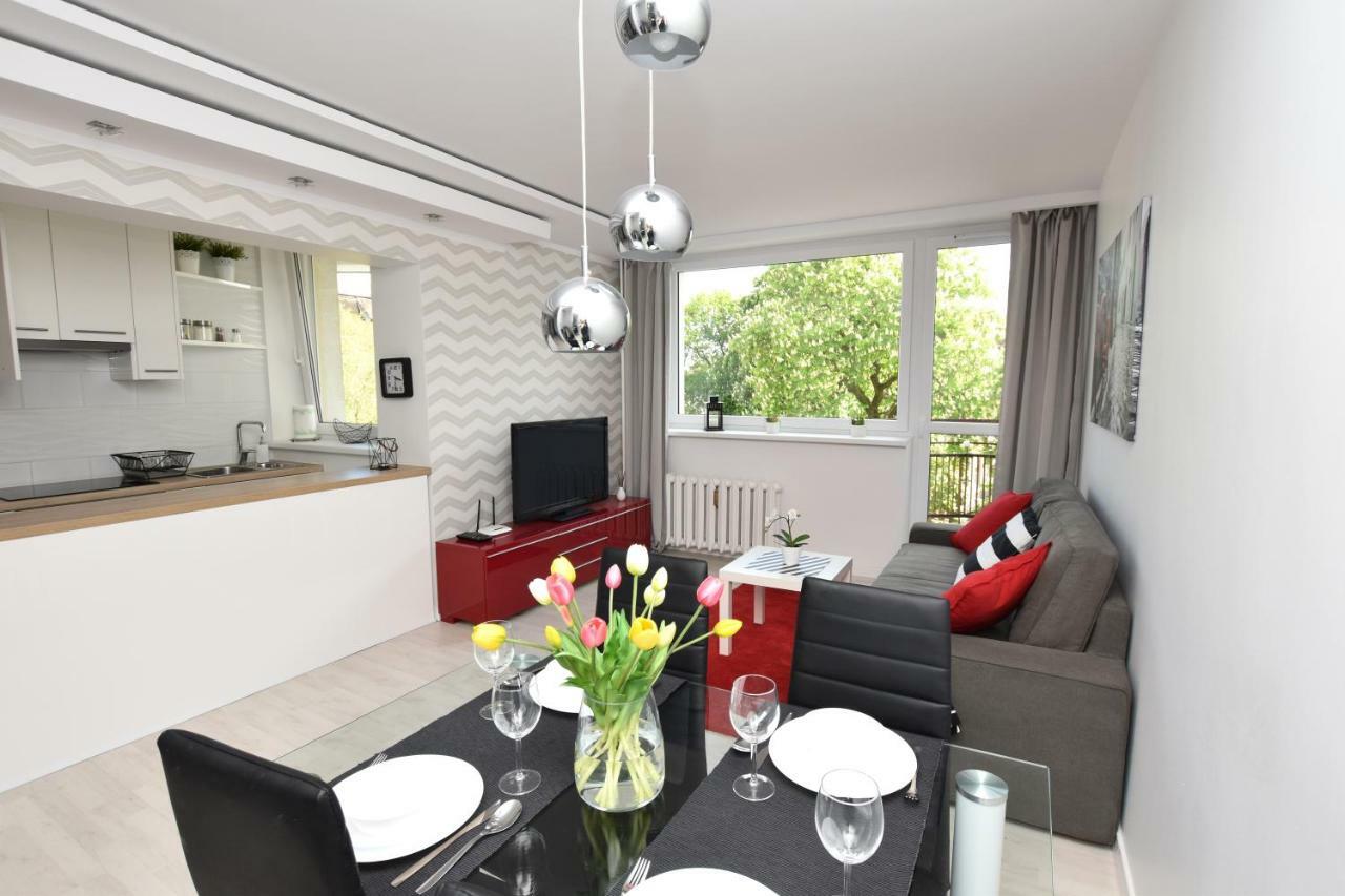 Apartament Rosso Apartment Torun Luaran gambar